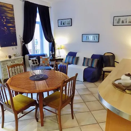 Riviera - Le Balcon De La Tour Apartment *